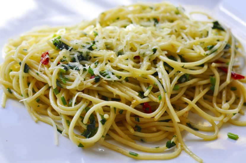 Aglio e olio czyli spaghetti z czosnkiem i oliwą