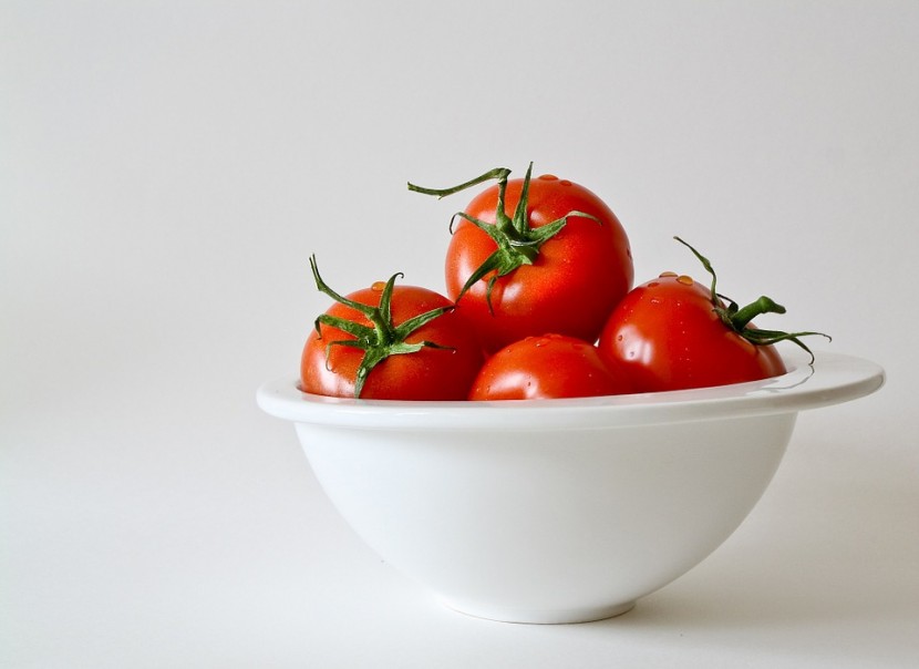 Sok pomidorowy – dlaczego warto go pić?