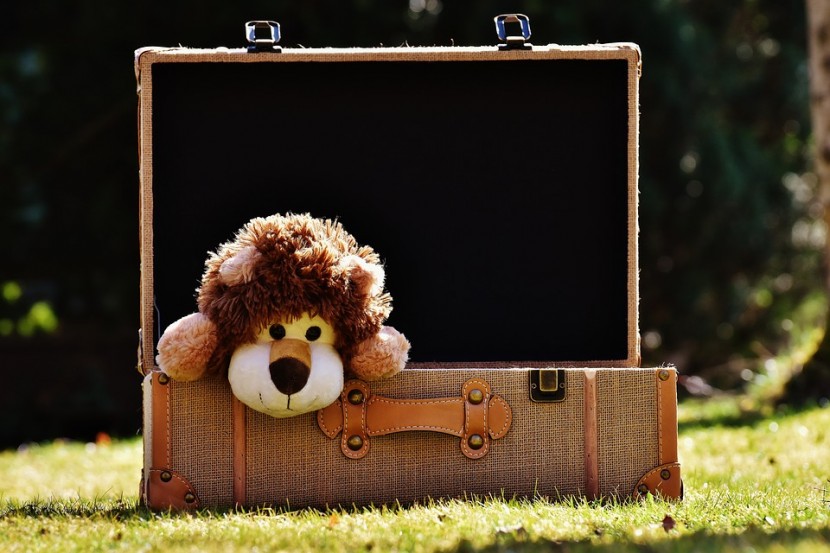 Zabawki na podróż – co spakować, żeby się nie nudzić